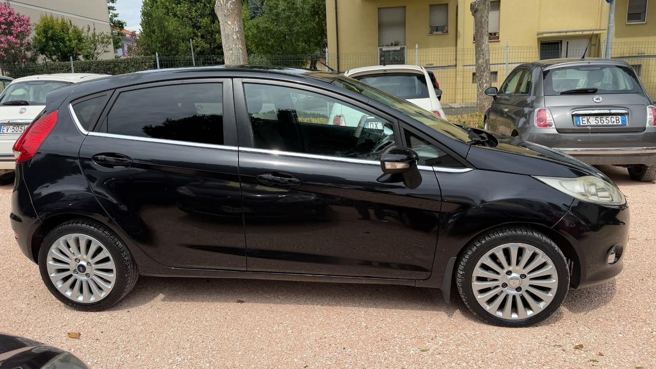 Ford Fiesta 1.2 82 CV 5 porte Titanium