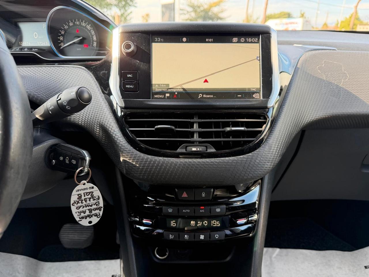 Peugeot 2008 1.5 BLUEHDI 120CV EAT6 S&S ALLURE 2018
