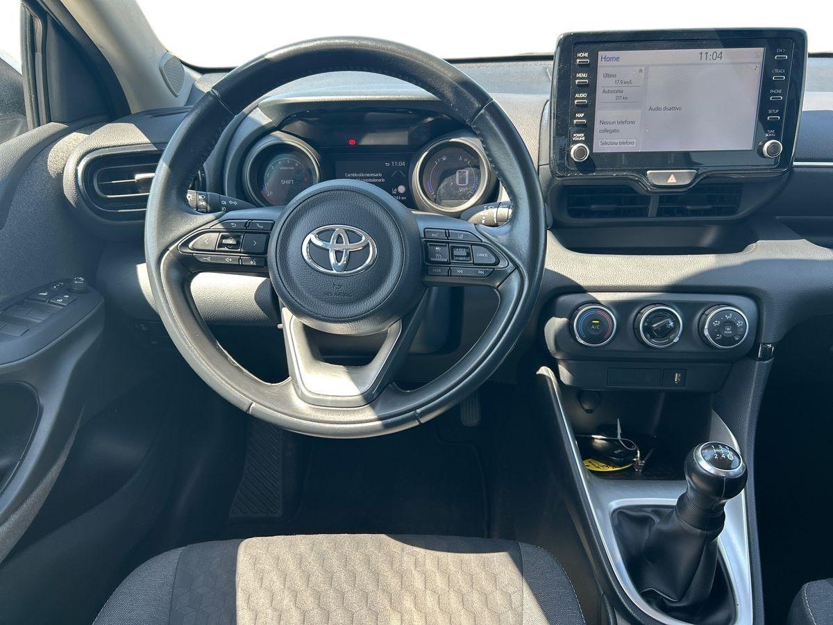 TOYOTA Yaris IV 2020 - Yaris 1.0 Dynamic