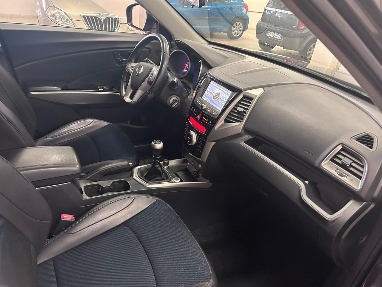 Ssangyong Tivoli 1.6d 2WD GO Be Hot Aebs