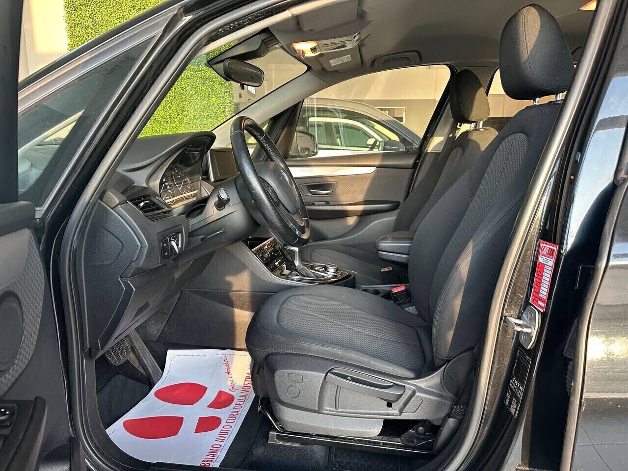 BMW 218d - Automatico