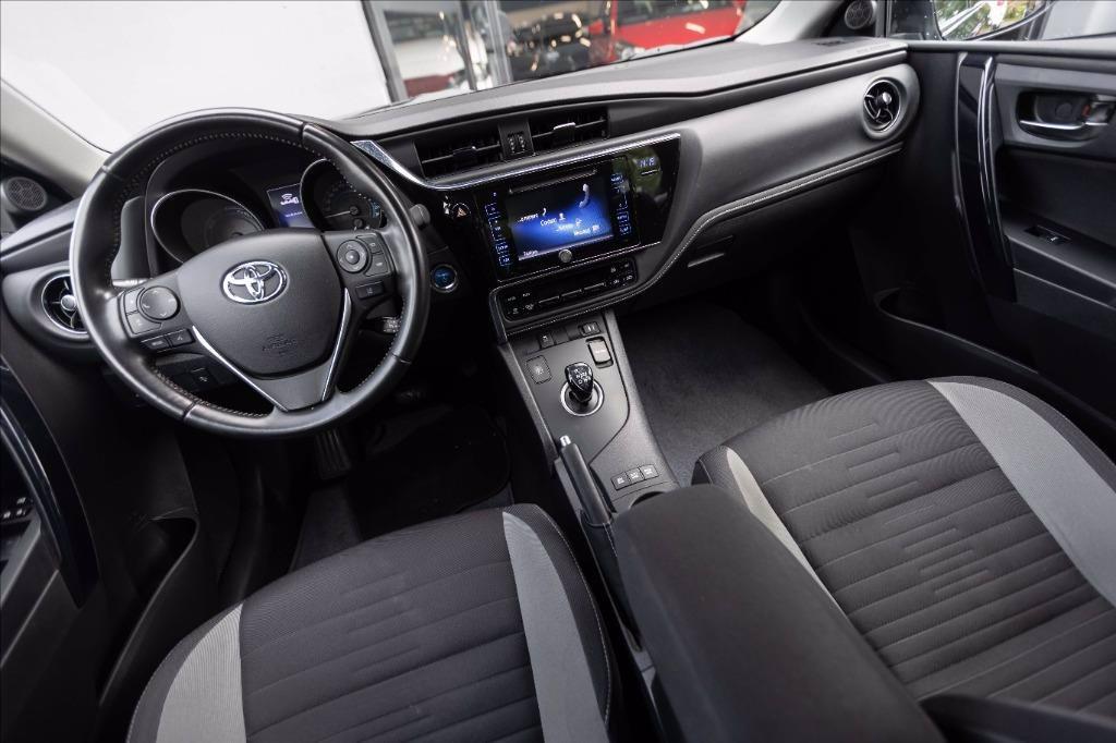 TOYOTA Auris Touring Sports 1.8h Cool cvt del 2015