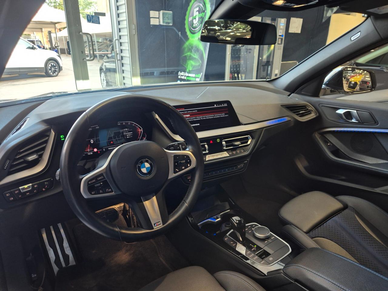 Bmw 118 118i 5p. Msport