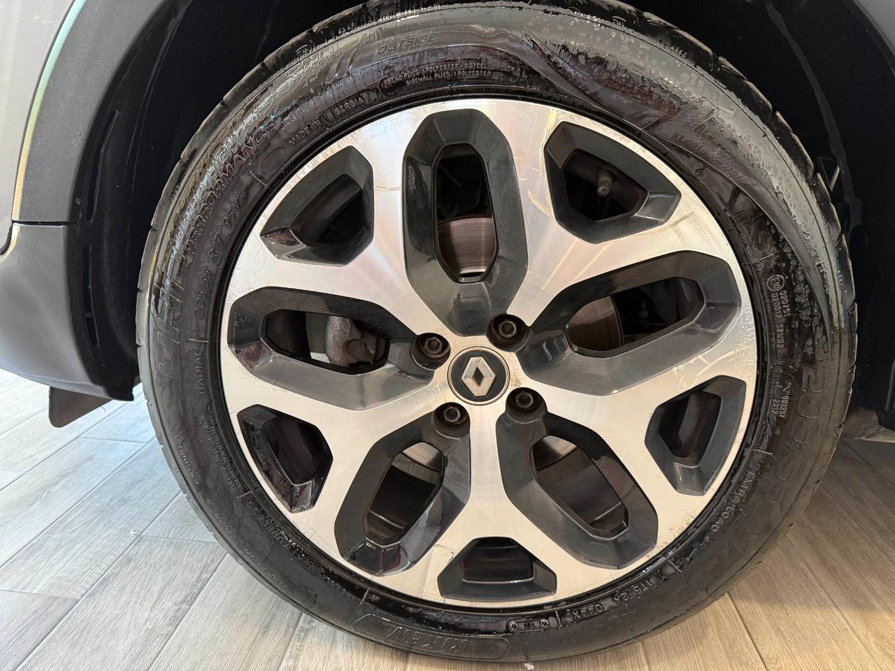 Renault Captur dCi 8V 110 CV Start&Stop Energy Initiale Paris