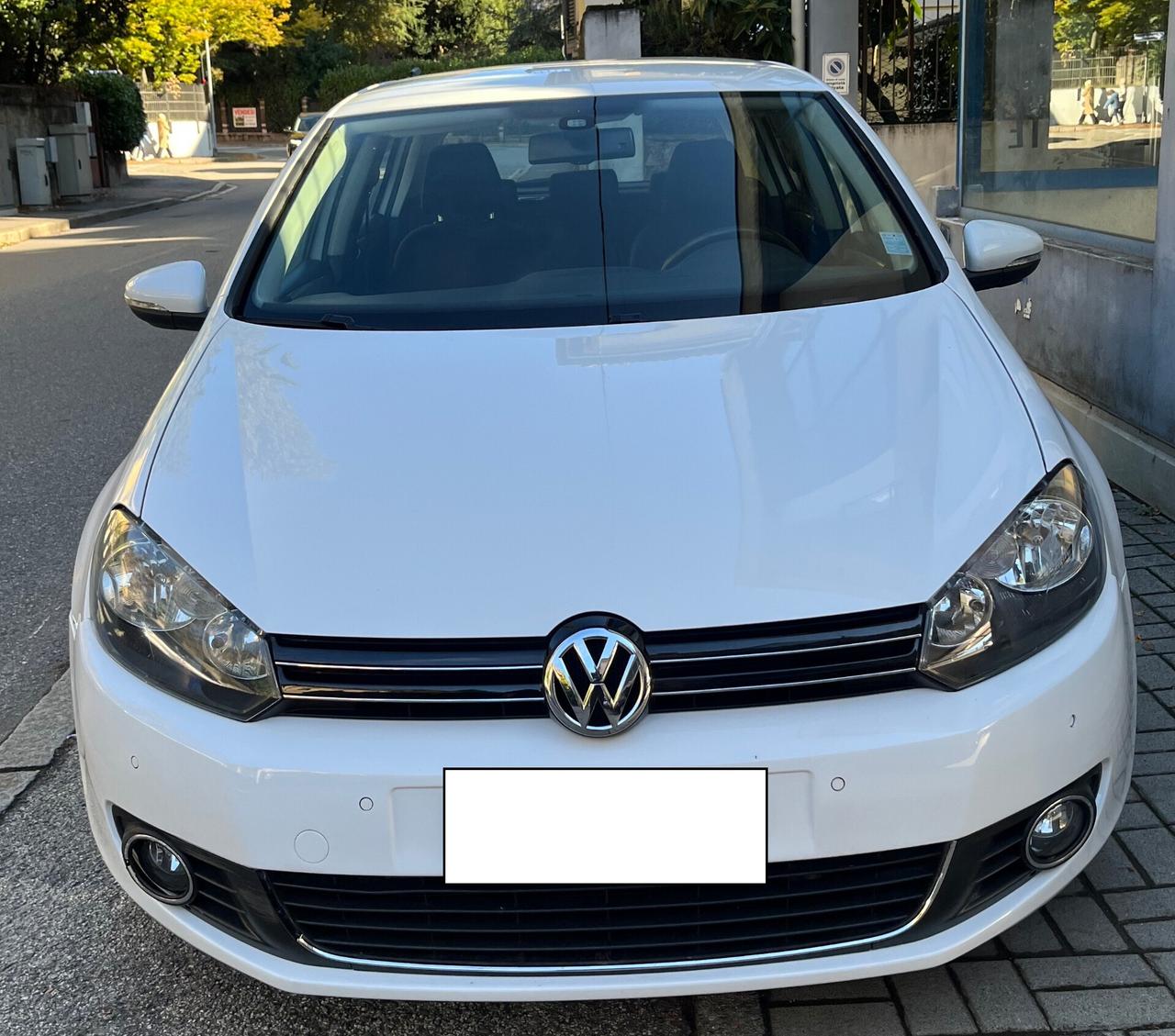 VOLKSWAGEN GOLF 1.4 TSI BENZINA 122CV CAMBIO AUTOMATICO DSG 5 PORTE HIGHLINE - ANCHE PER NEOPATENTATI