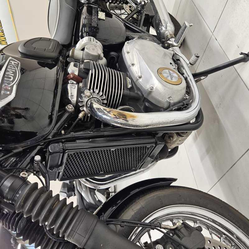 Triumph Bonneville T120 - 2016