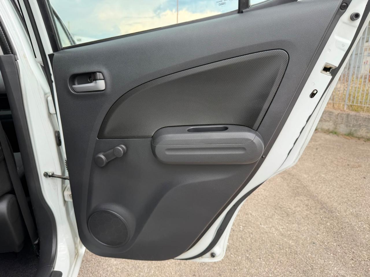 Suzuki Splash 1.0 VVT GL Style 97000 KM
