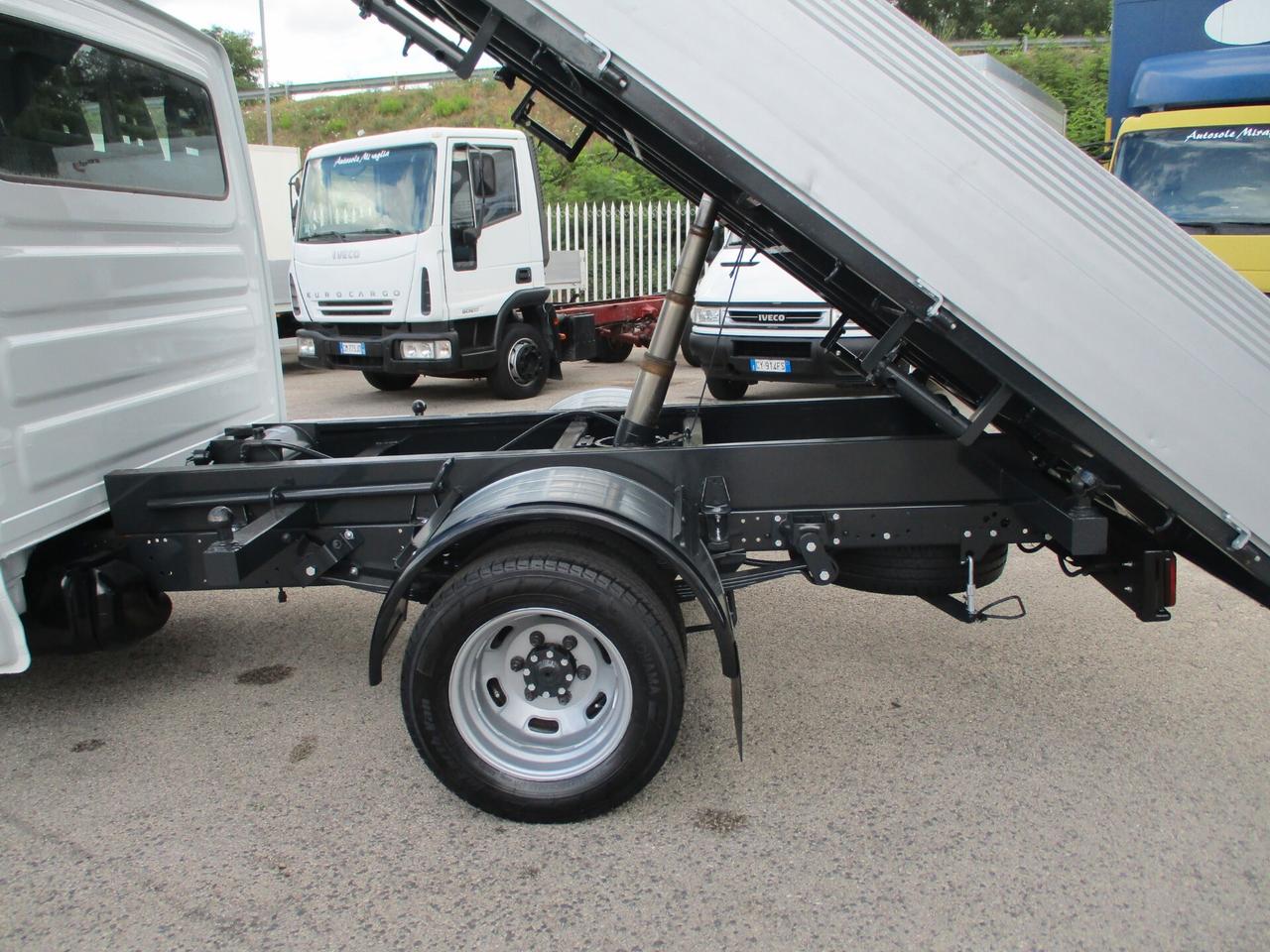 Iveco Daily 35C11 2.3 110CV DOPPIA CABINA 7P RIBALTABILE TRIL