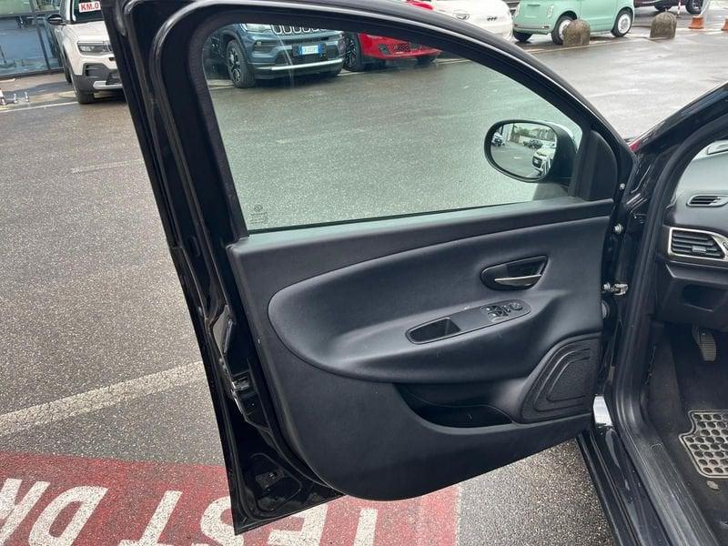 Lancia Ypsilon Ypsilon 1.2 69 CV 5 porte GPL Ecochic Platinum