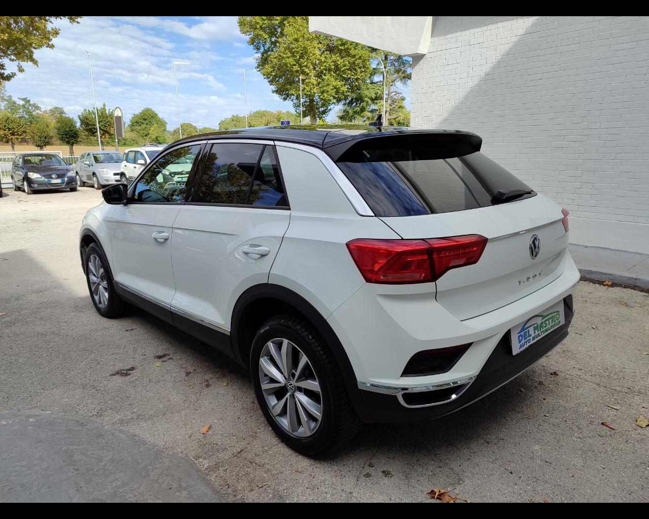 VOLKSWAGEN T-Roc - T-Roc 1.6 TDI SCR Advanced BlueMotion Technology