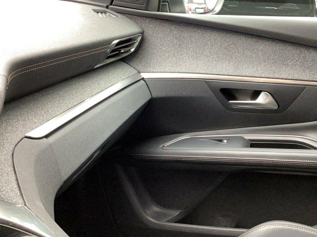 Peugeot 3008 1.5 BlueHDi GT Line EAT