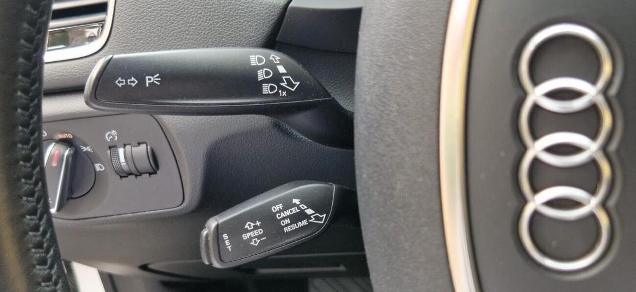 Audi Q3 2.0 Tdi 120Cv (Adatta ai Neopatentati)