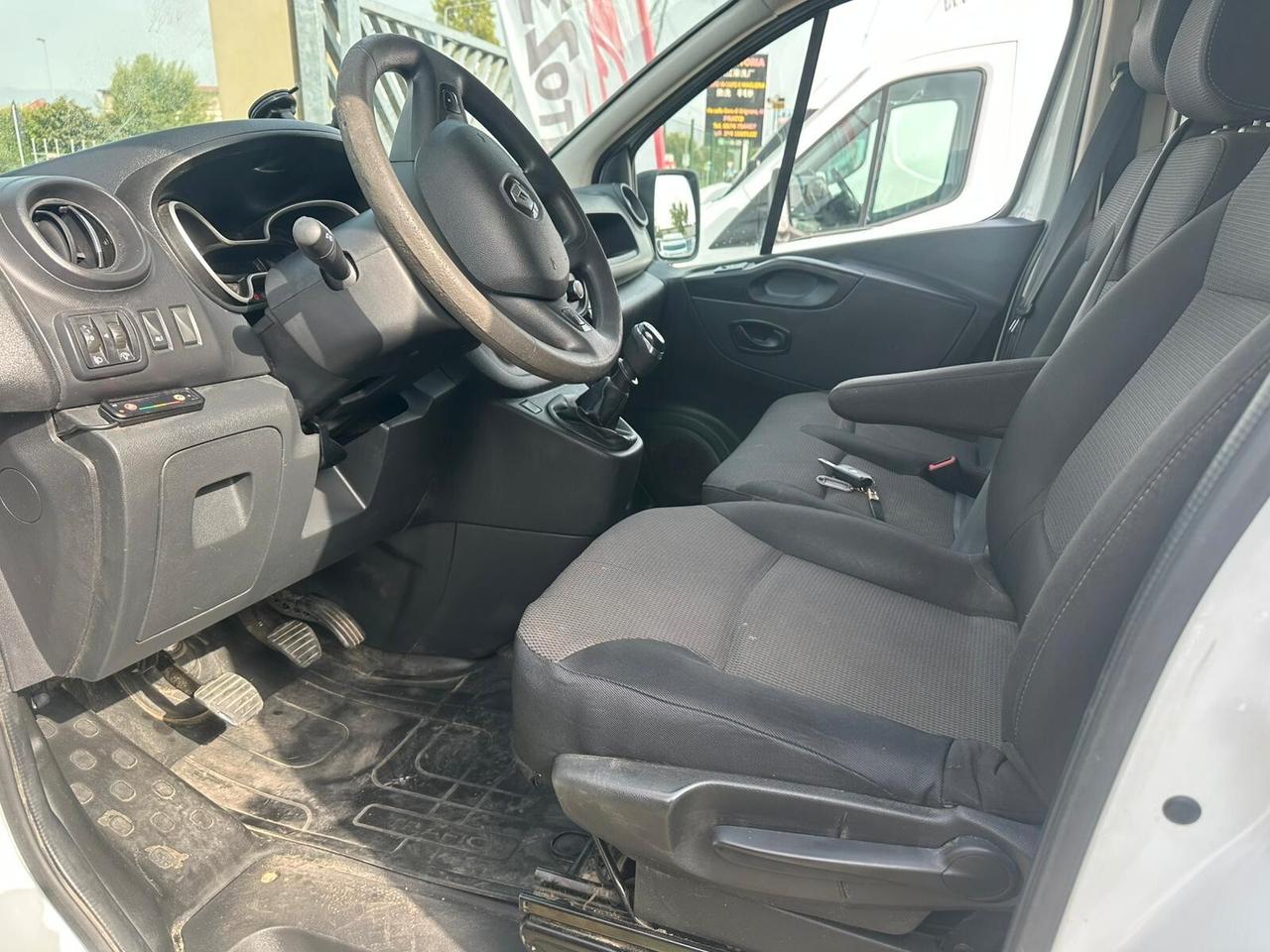 Renault Trafic T27 2.0 dCi 120CV PC-TN Furgone
