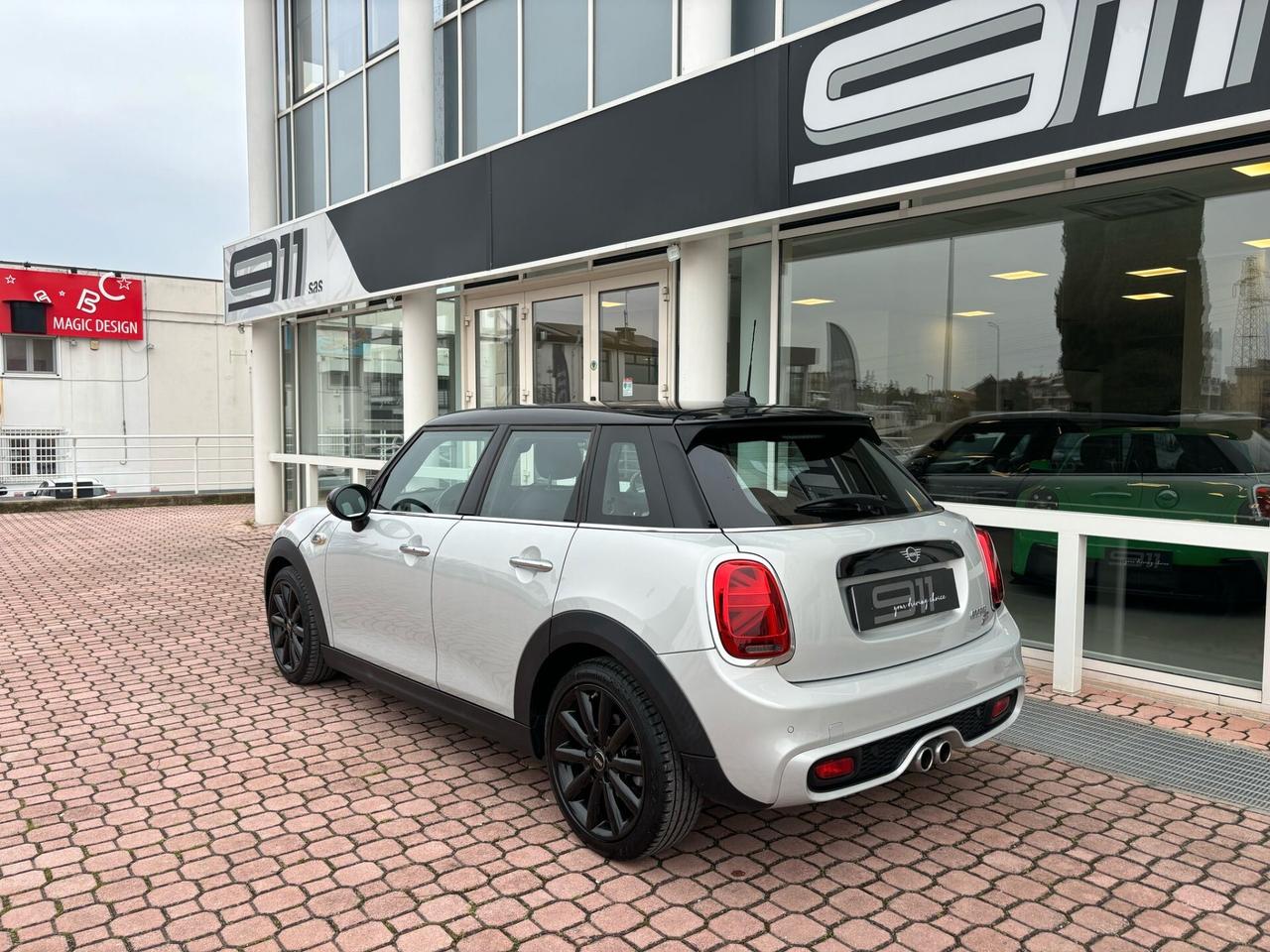 Mini Mini 2.0 Cooper SD 5p 170cv aut.