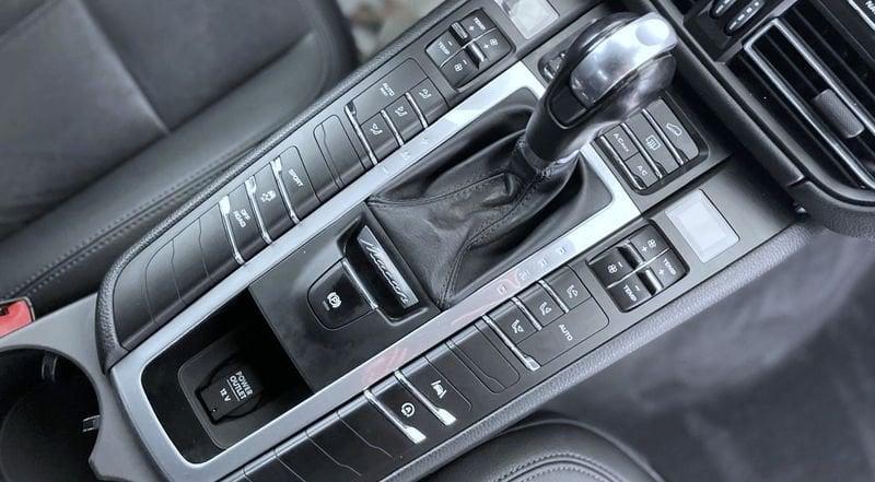 Porsche Macan 2.0