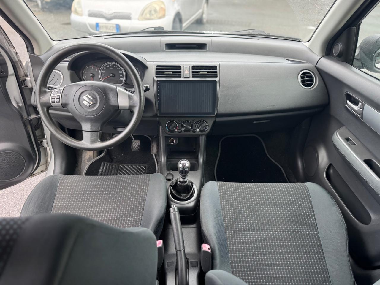Suzuki Swift 1.3 DDiS 5p. GL Safety Pack