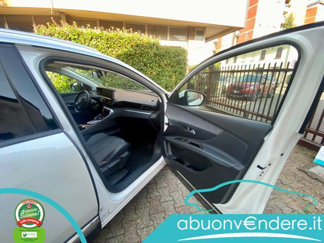 PEUGEOT 3008 PureTech Turbo 130 S&S EAT8 Allure