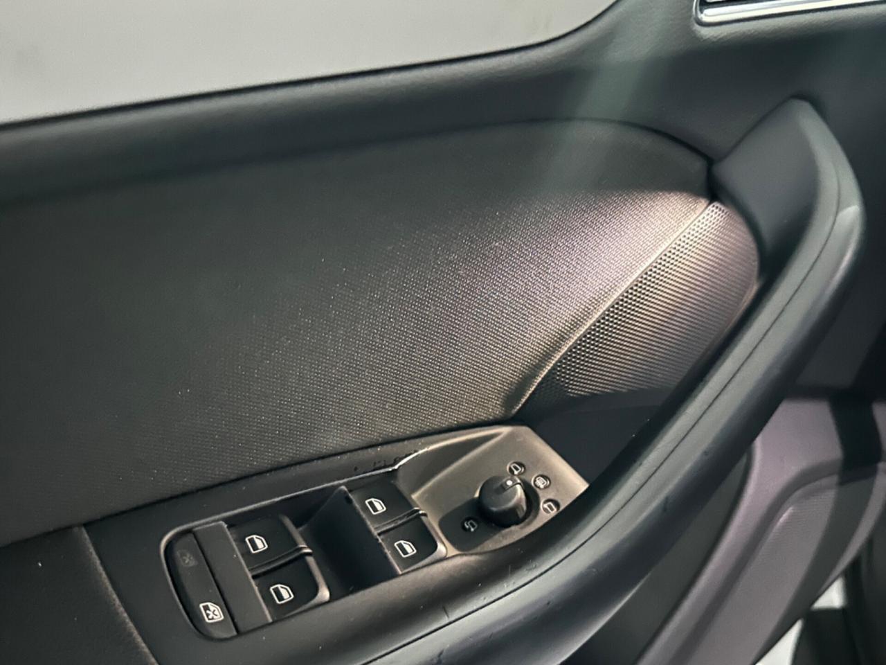 Audi Q3 2.0 TDI 150 CV Quattro S tronic Sline