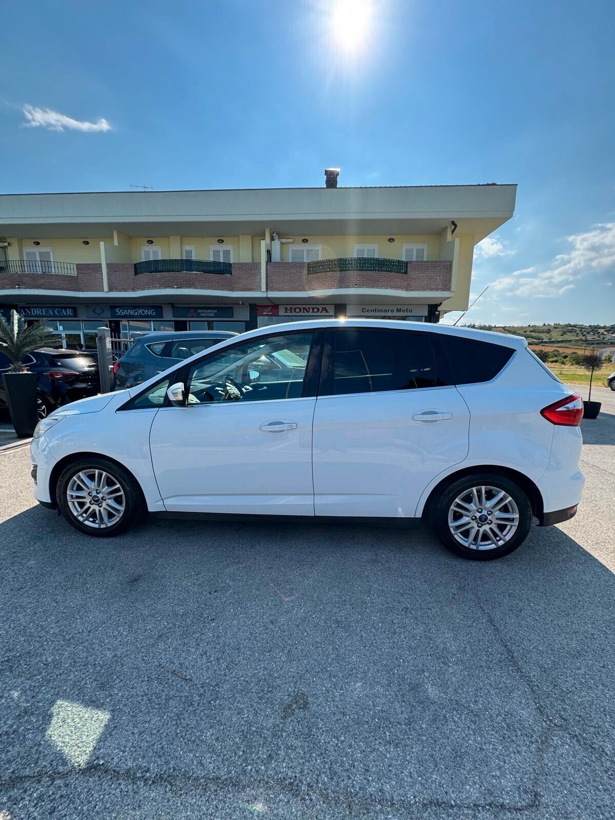 Ford C-Max 1.0 EcoBoost 100CV Titanium
