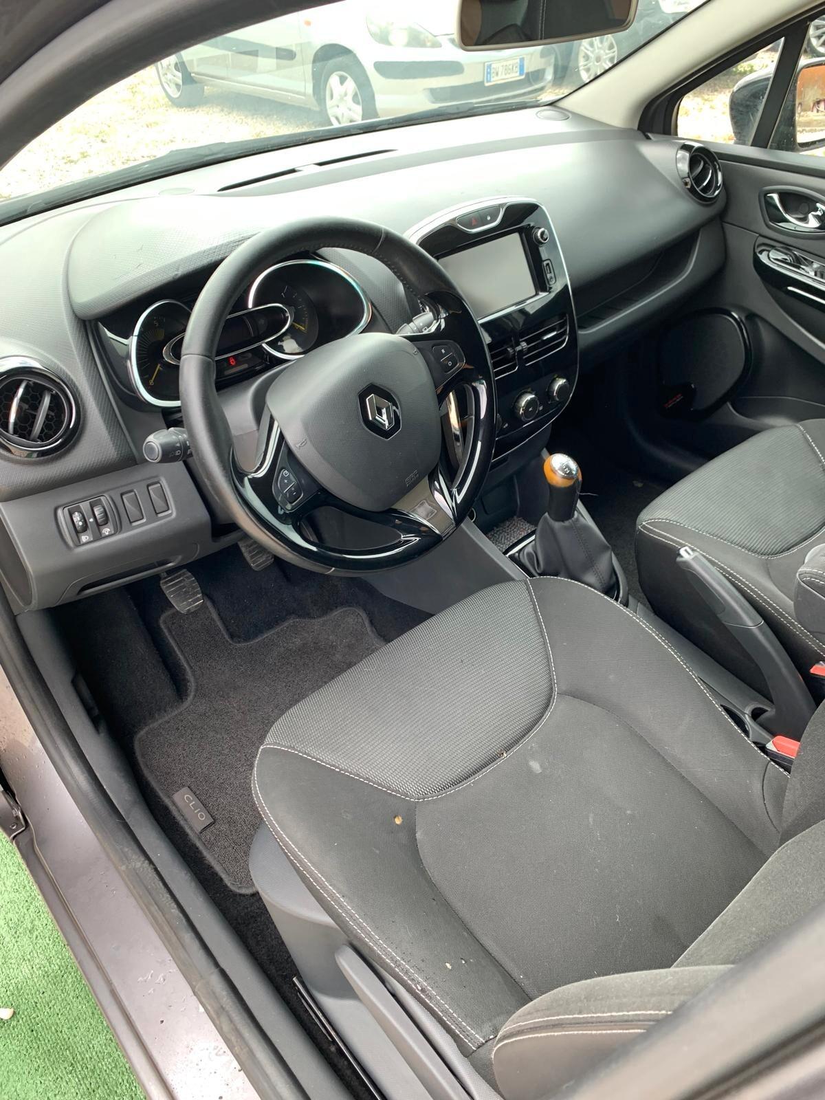 Renault Clio serie 4a 1.5 dCi 75CV 5 porte Live