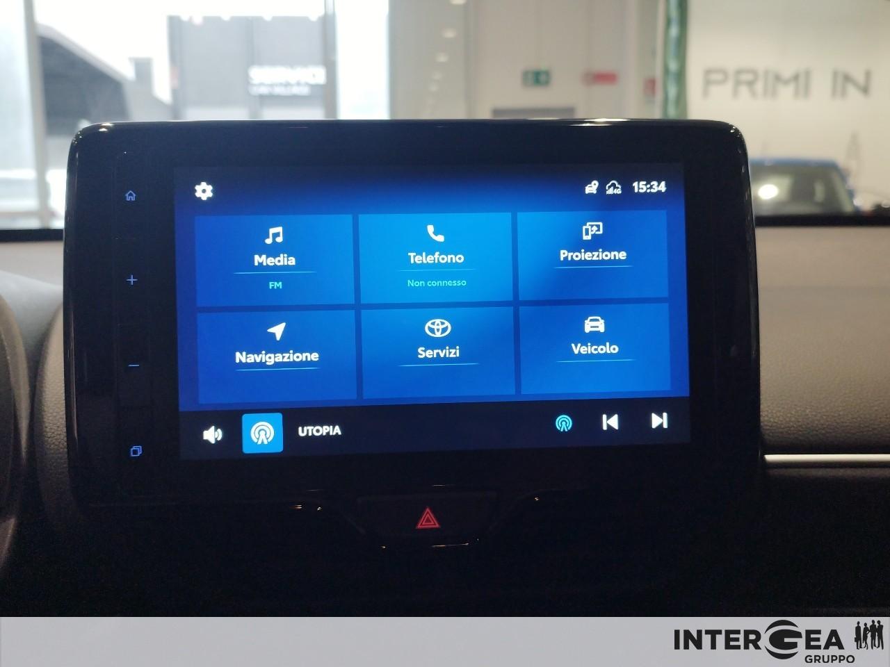 TOYOTA Yaris Cross 1.5h Orange Edition fwd 116cv e-cv