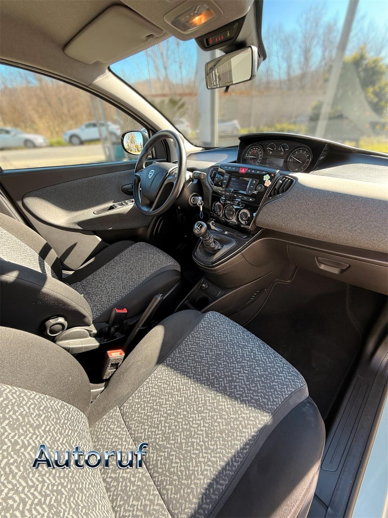 Lancia Ypsilon 1.0 FireFly 5 porte S&S Hybrid 2023