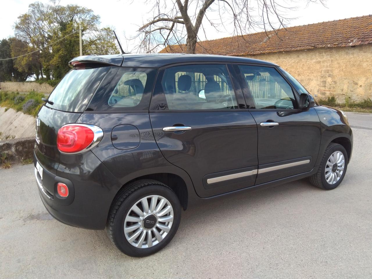 Fiat 500L 0.9 TwinAir Turbo Natural Power Lounge