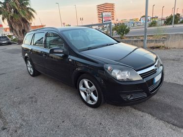 Opel Astra 1.7 CDTI 80CV Station Wagon Club