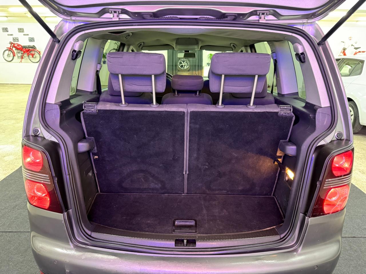 VOLKSWAGEN Touran 2008 2.0 109cv Trendline Ecofuel