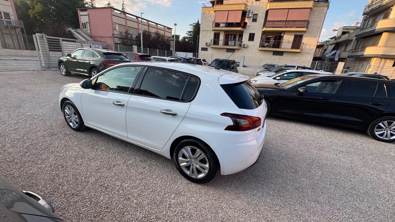Peugeot 308 1.6 e-HDi 115 CV Stop&Start Business