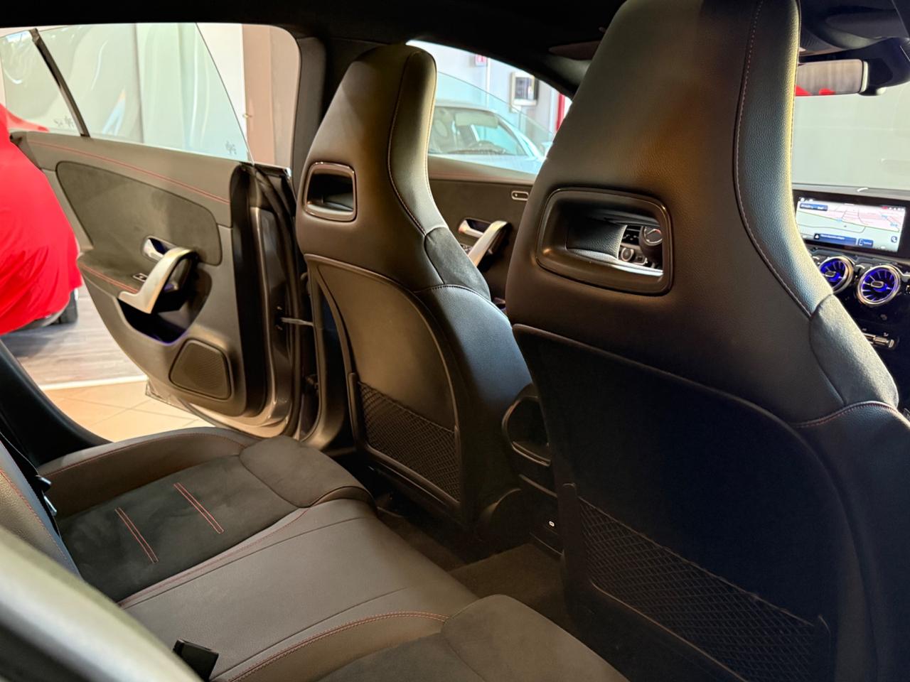 Mercedes-benz CLA 200 d Automatic Shooting Brake AMG Line Premium