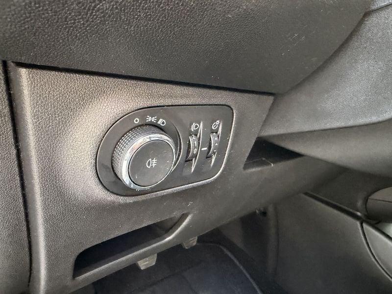 Opel Corsa Corsa 3p 1.2 Advance (n-joy) IDONEA NEOPATENTATI