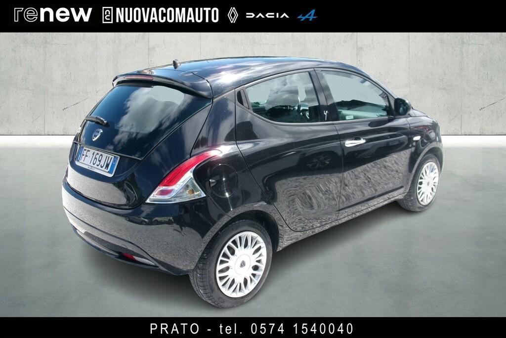 Lancia Ypsilon 5 Porte 1.2 Silver