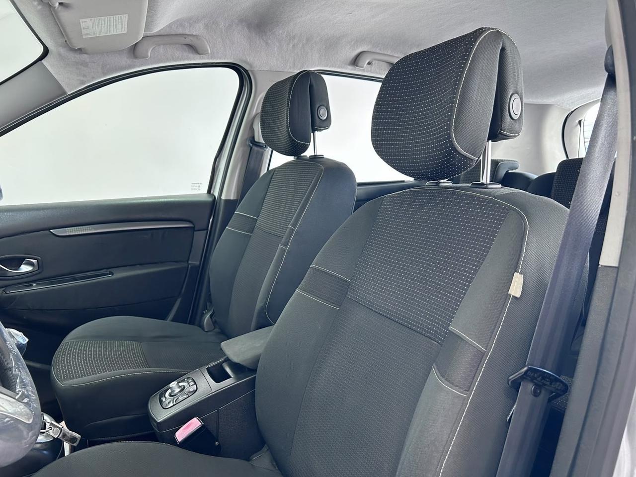 Renault Scenic Scénic 1.5 dCi 110CV -2010