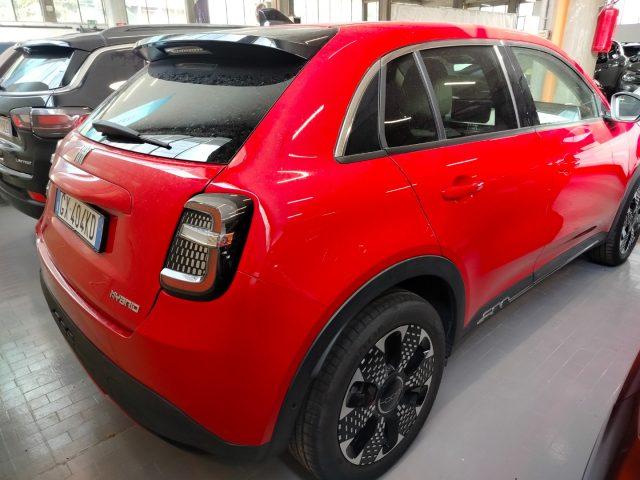 FIAT 600 Hybrid 100 CV DCT MHEV La Prima