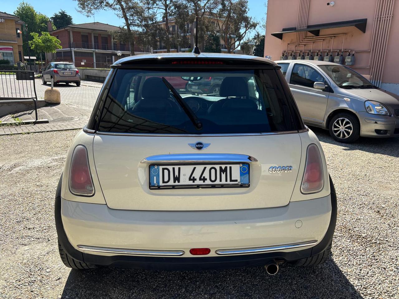 Mini 1.6 16V Cooper