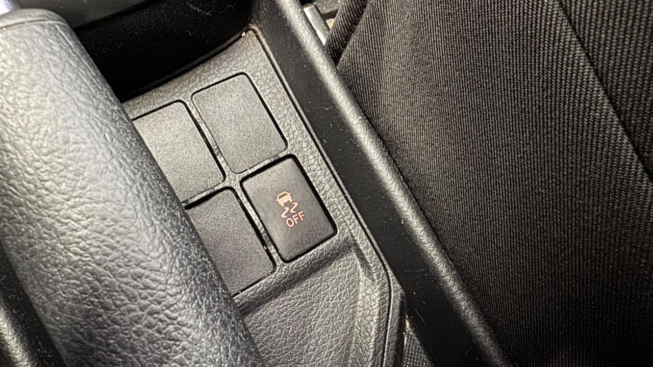 Toyota Yaris 1.4 D-4D 5 porte Lounge-2015