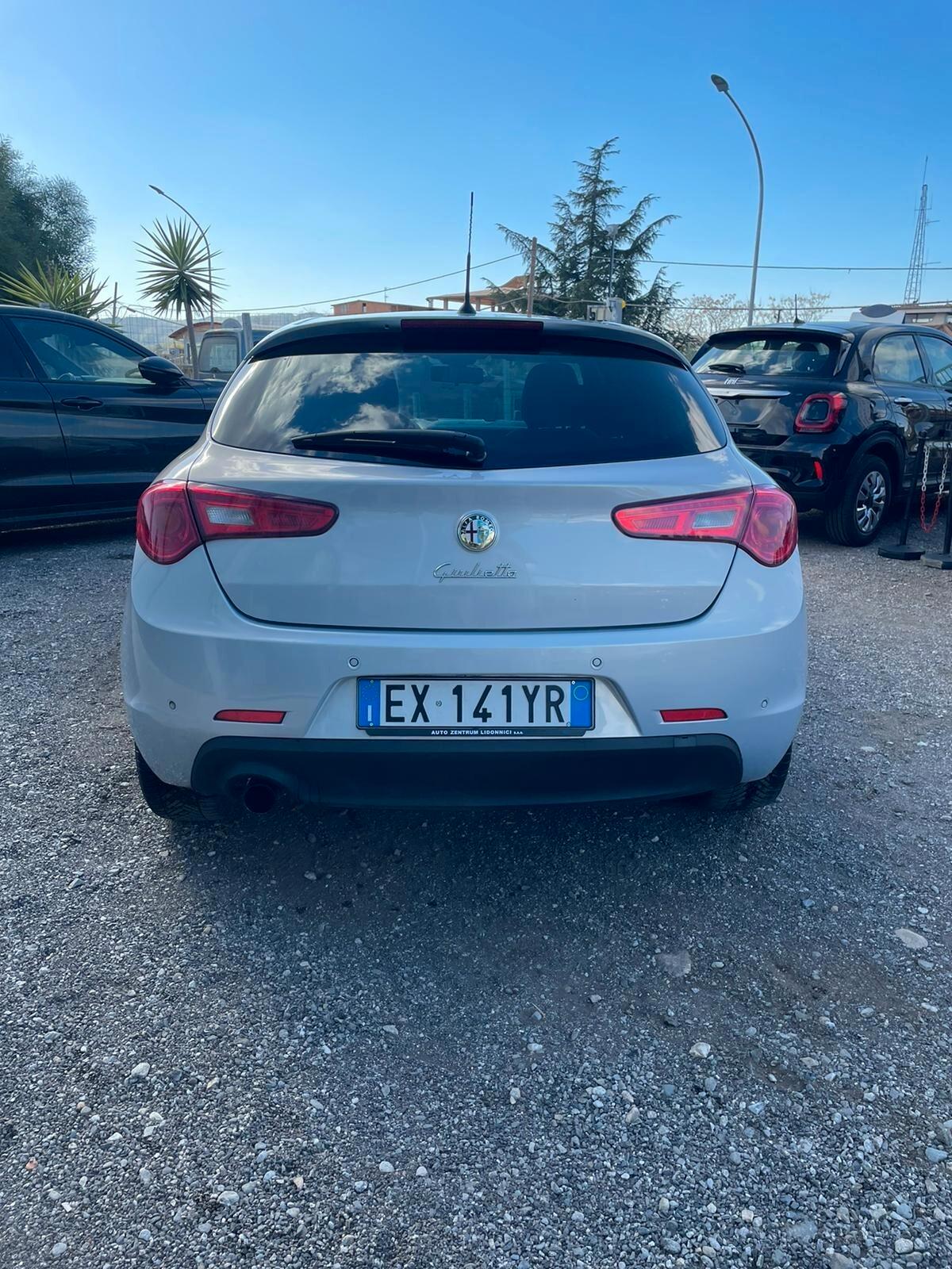 Alfa Romeo Giulietta 1.6 JTDm-2 105 CV Exclusive