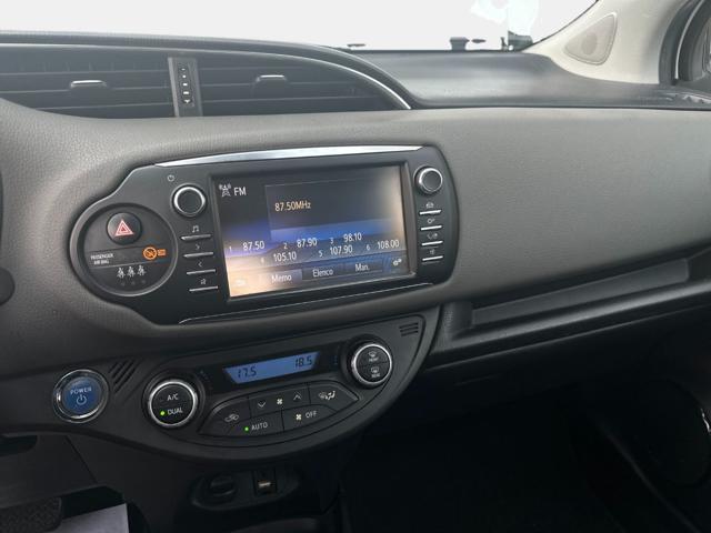 TOYOTA Yaris 1.5 Hybrid 5 porte
