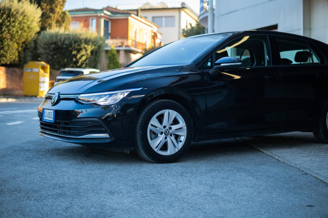 Volkswagen Golf 1.0 TSI EVO Life