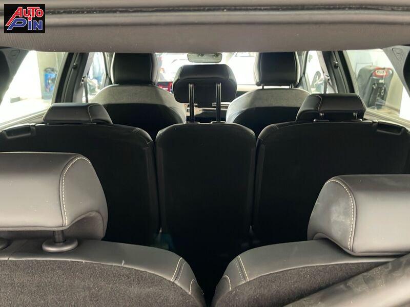 Peugeot 5008 Hybrid 145 e-DCS6 Allure *Promo*