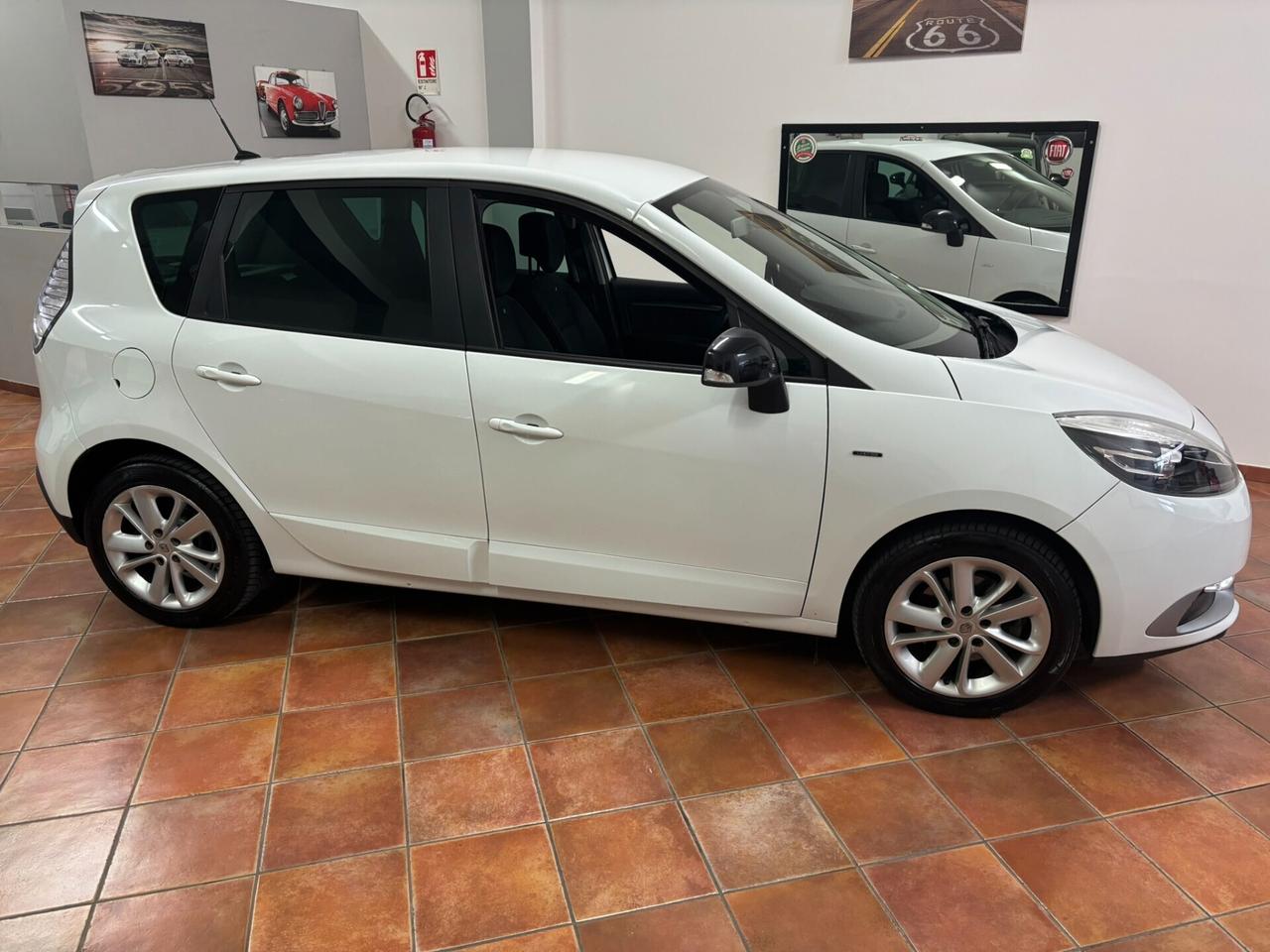 RENAULT SCENIC X-MOD 2015 DIESEL