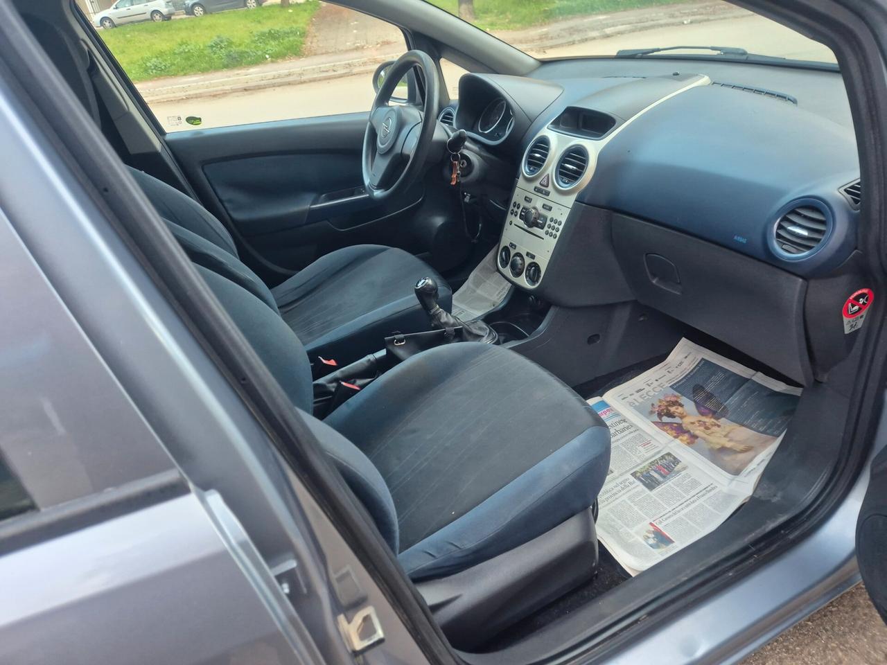 Opel Corsa 1.2 5 porte Enjoy anno 08