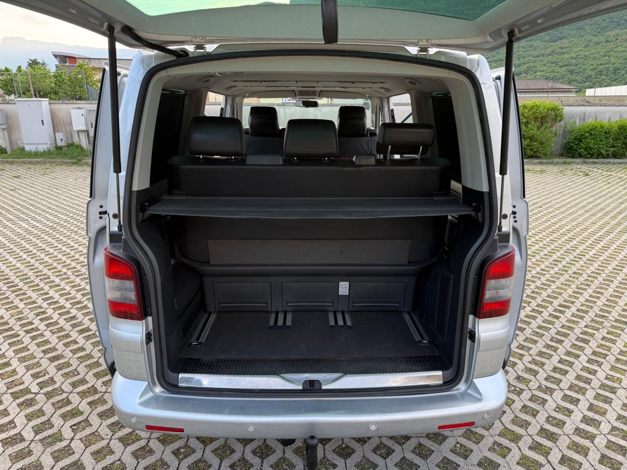 T5 Multivan 2.5 TDI/174CV 4motion 4x4 CONCERT 7 posti