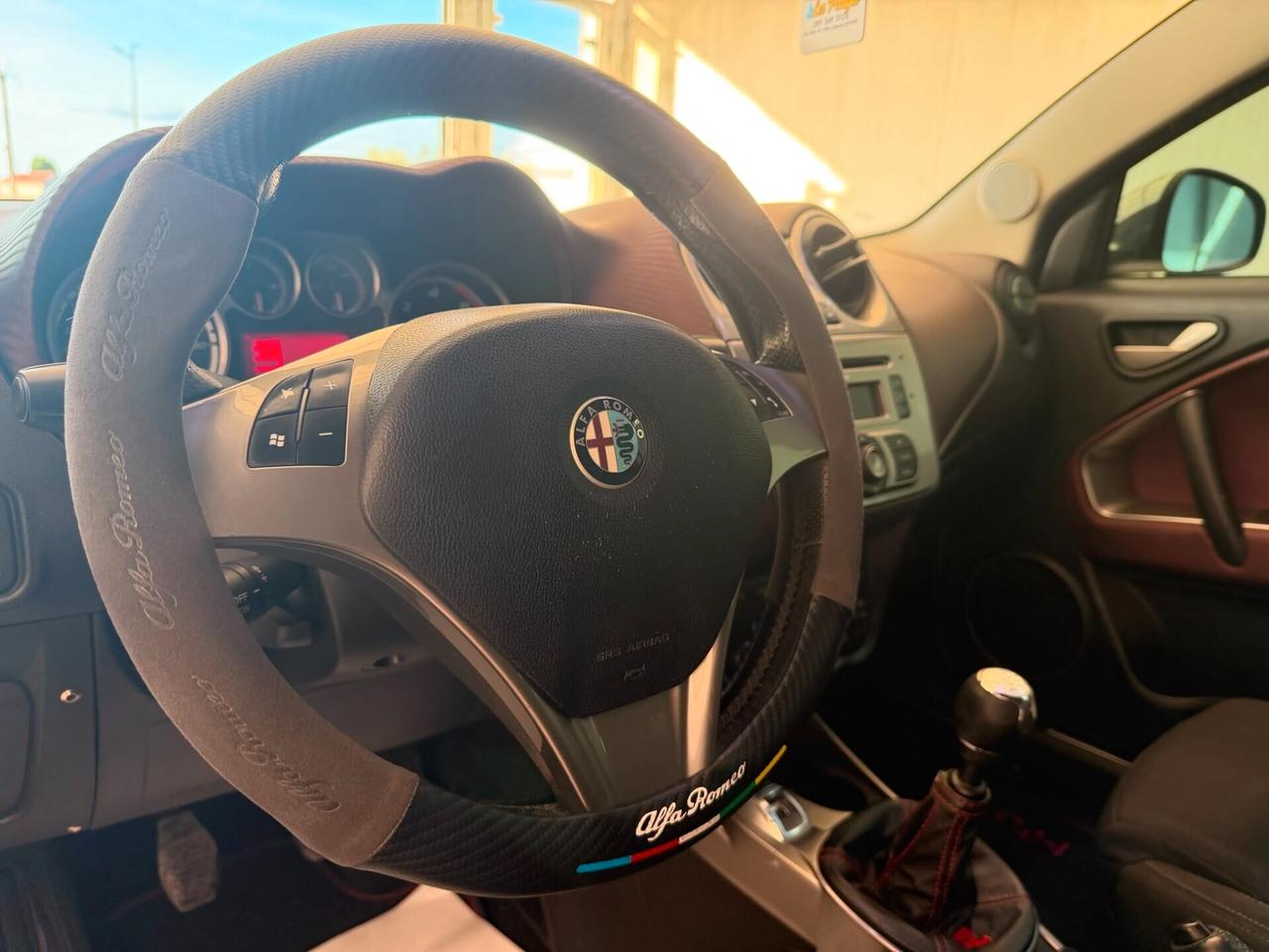 Alfa Romeo MiTo 1.3 JTDm 16V 90 CV Distinctive Sport Pack