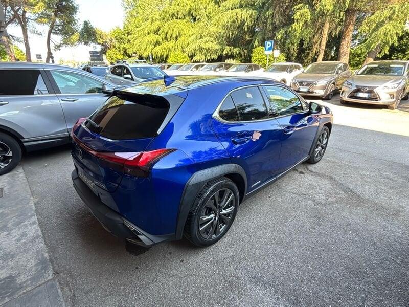 Lexus UX Hybrid F-Sport 2WD