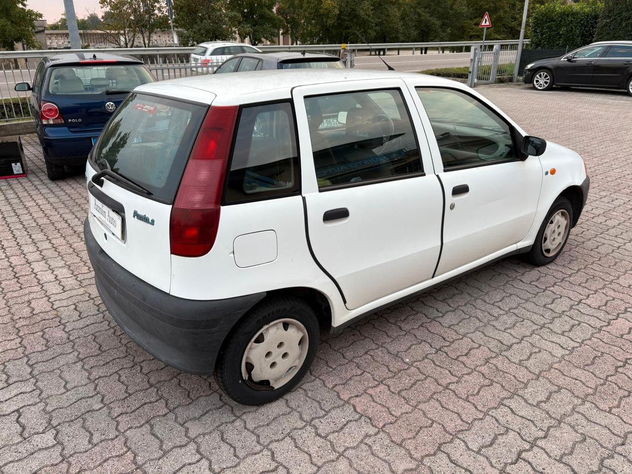 FIAT PUNTO 5/P 1.2 BENZINA SI A NEOPATENTATI