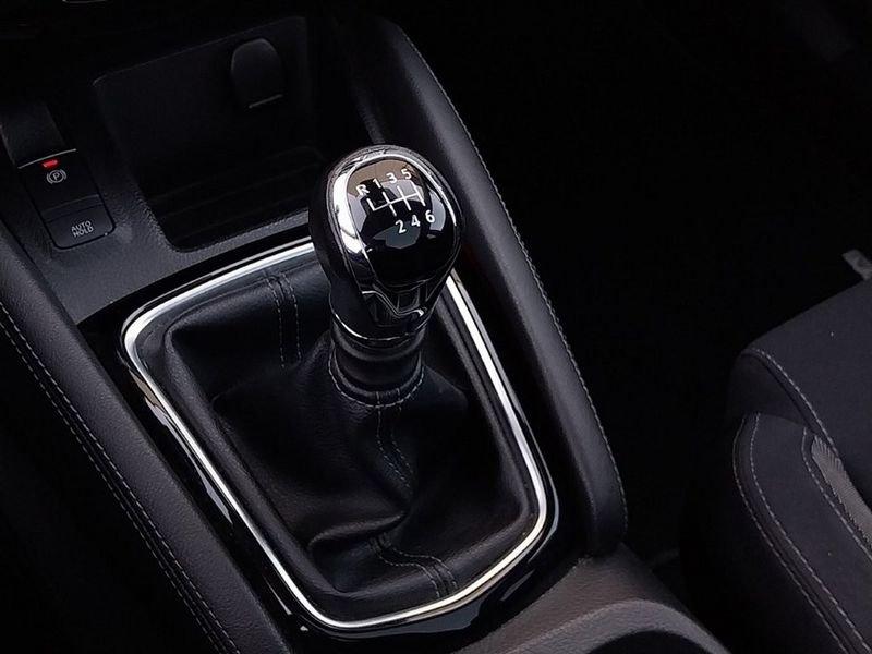 Nissan Qashqai 1.5 dCi 110cv 360 2WD 1.5 dCi 110cv 360 autocarro