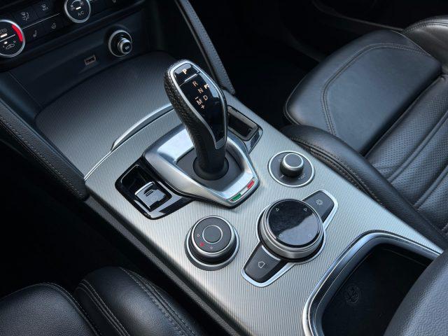ALFA ROMEO Stelvio 2.2 Turbodiesel 210 CV AT8 Q4 Veloce