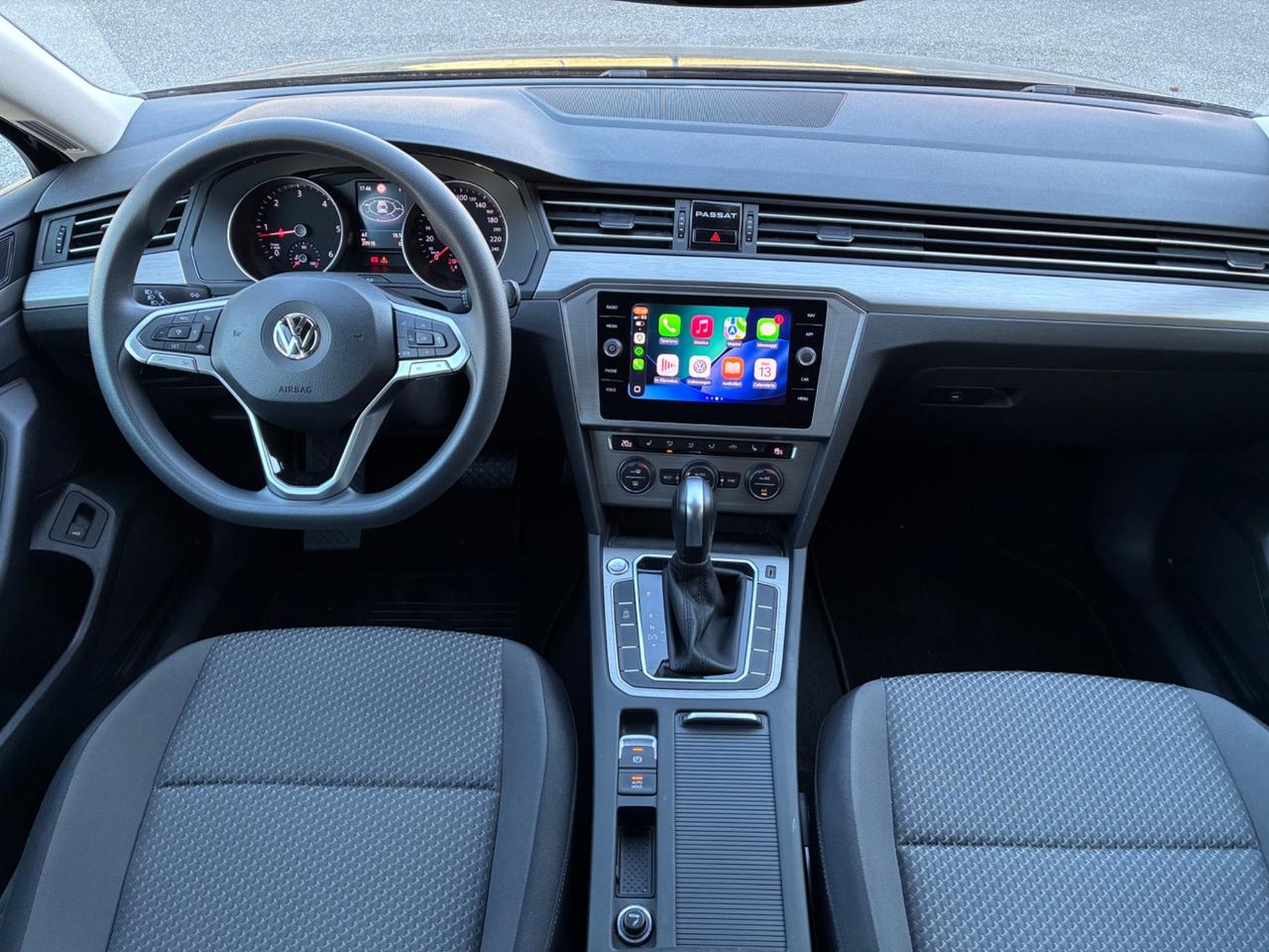 Volkswagen Passat Variant 1.6 TDI SCR DSG Business BMT